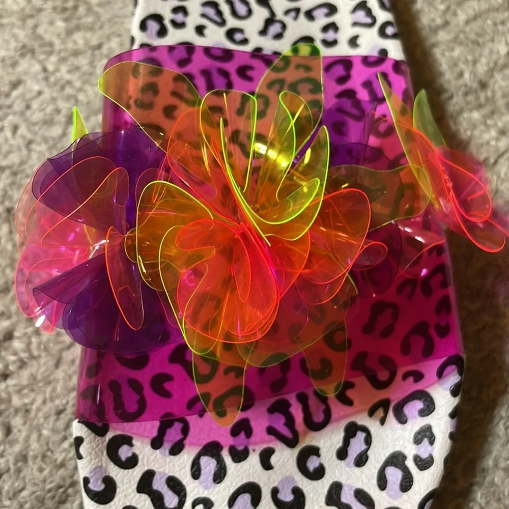 Betsey Johnson Neon Leopard Slides “Dalary” NWT - Picture 5 of 6